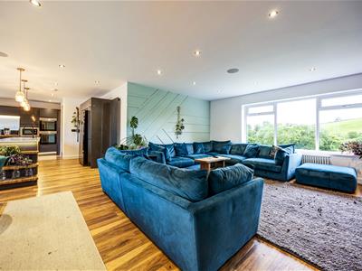 Open Plan Sitting & Dining Room